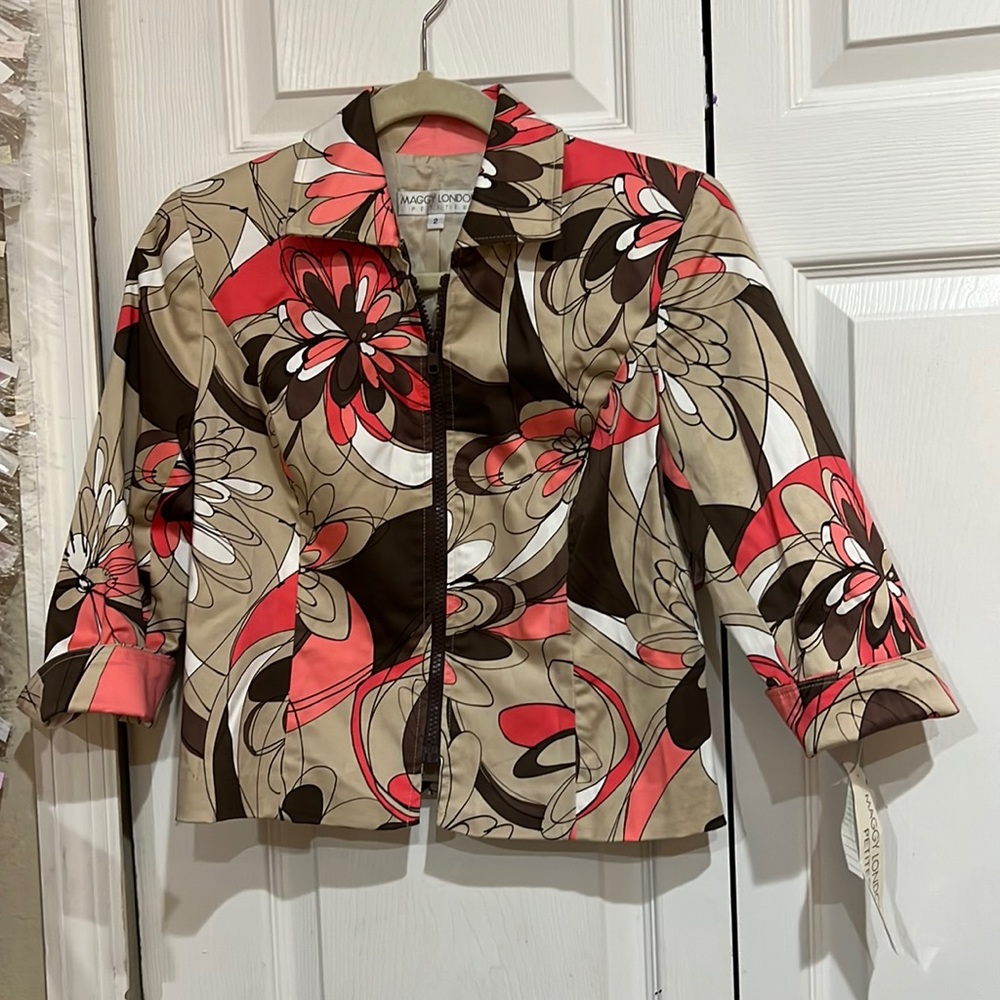 NWT Women’s Maggy London Petites Vintage Style Colors Full Zip Jacket Sz 2
